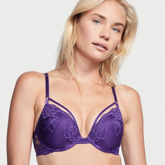 Victoria’s Secret New 
VERY‎ SEXY
PUSH-UP BRA - Picture 1 of 5